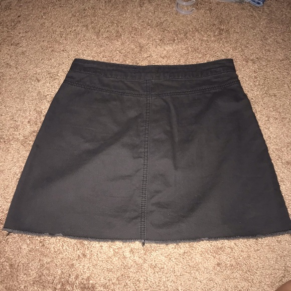 Forever 21 skirt! - Picture 2 of 2